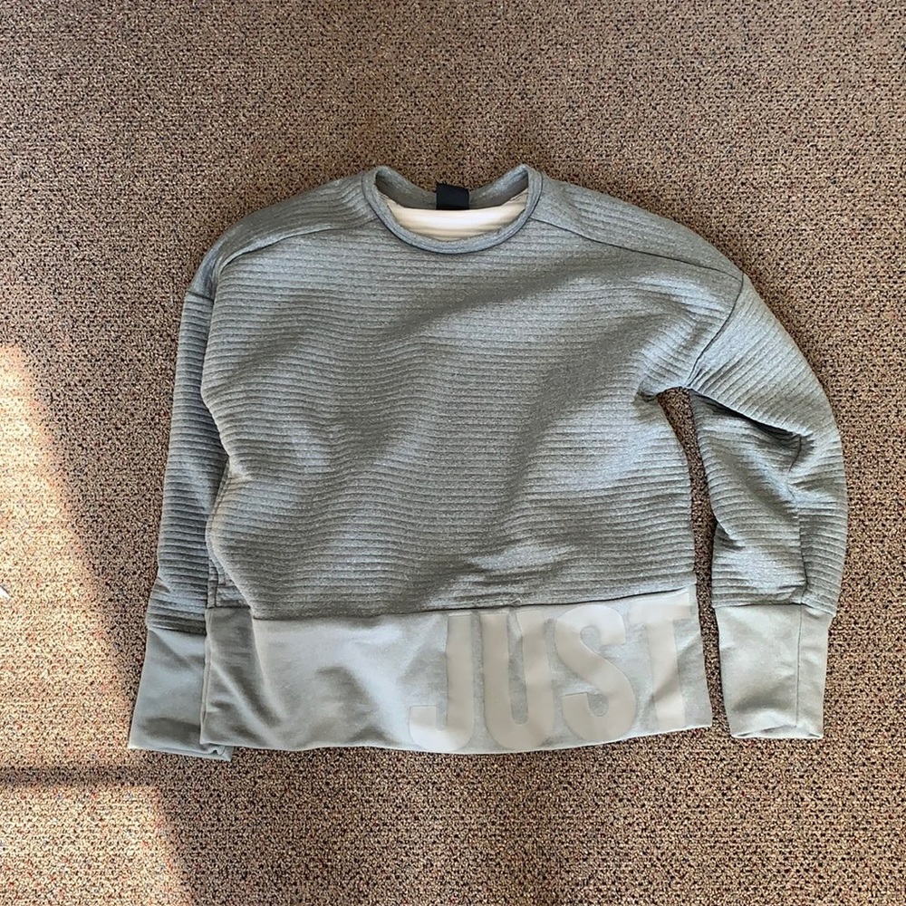 Nike cropped pullover
